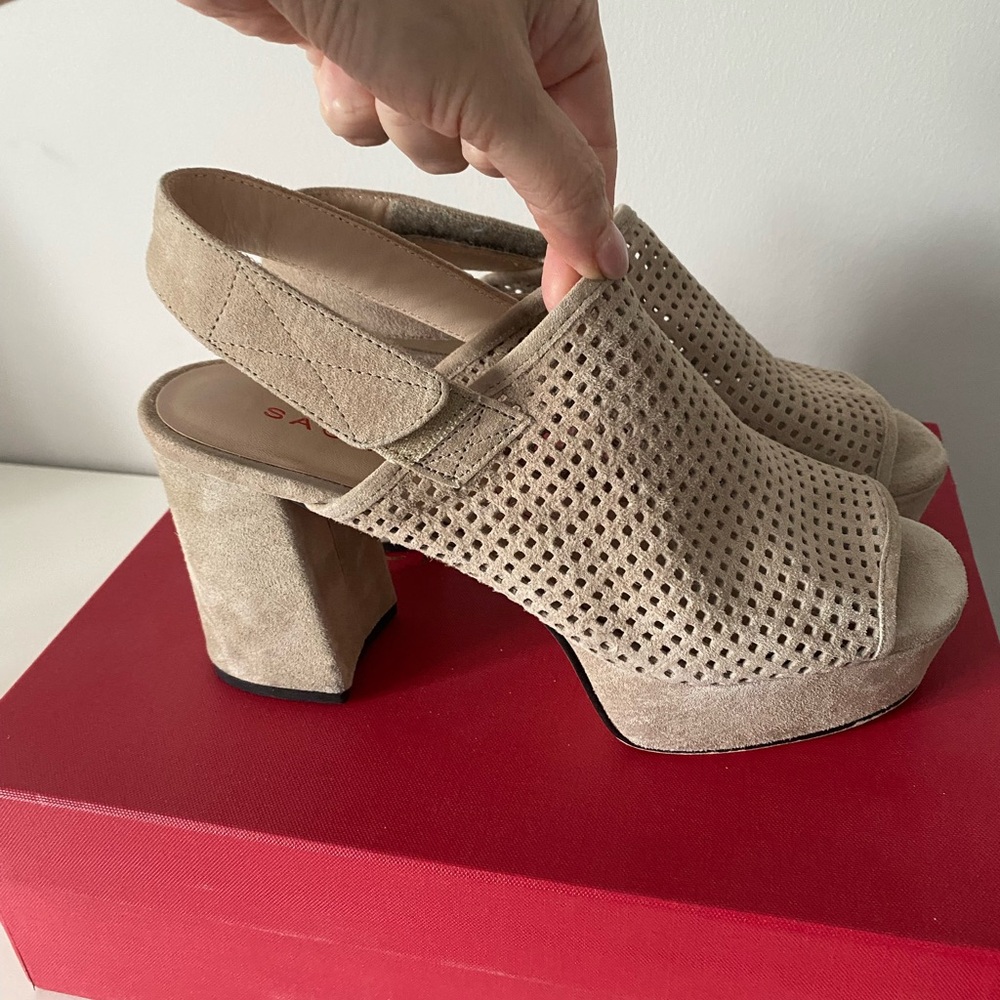 Sacha London ‘Open’ Taupe Pig Nubuck Perforated platform Slingback Sandals Sz.7